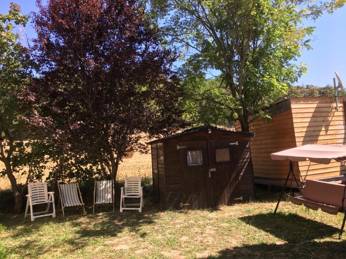 Mobile Home Avec Parking Chorges Zewnętrze zdjęcie