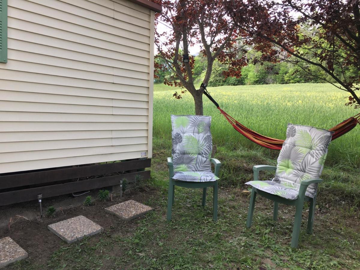 Mobile Home Avec Parking Chorges Zewnętrze zdjęcie